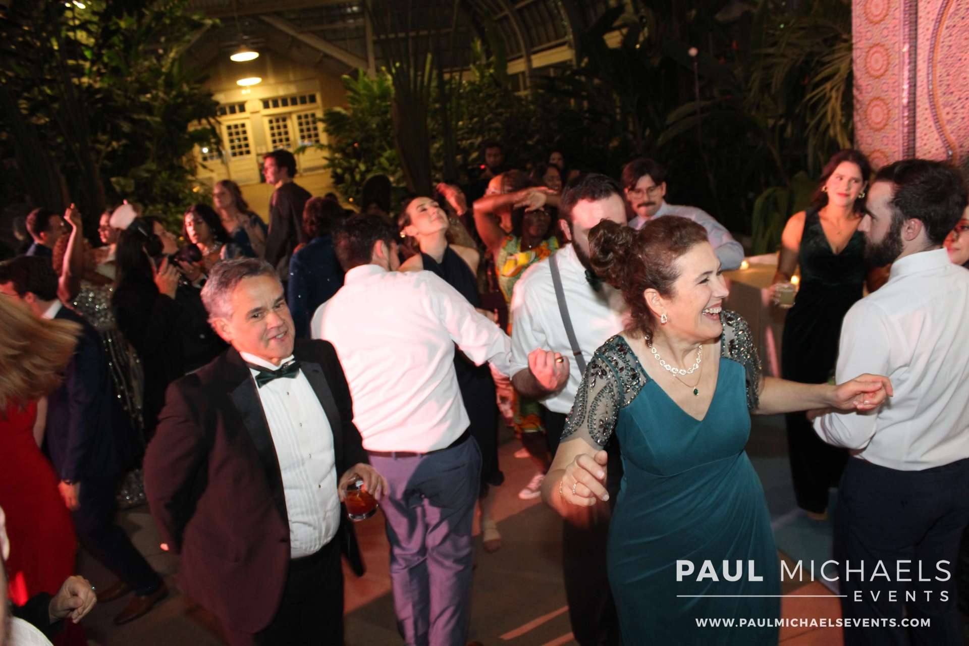 Naz & John's Blooming Wedding at Garfield Park Conservatory in East Garfield Park, Chicago
